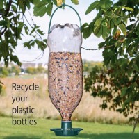 12.6x11.5x4cm PP Hanging Automatic Plastic Bottle Bird Feeder From Vietnam Factory